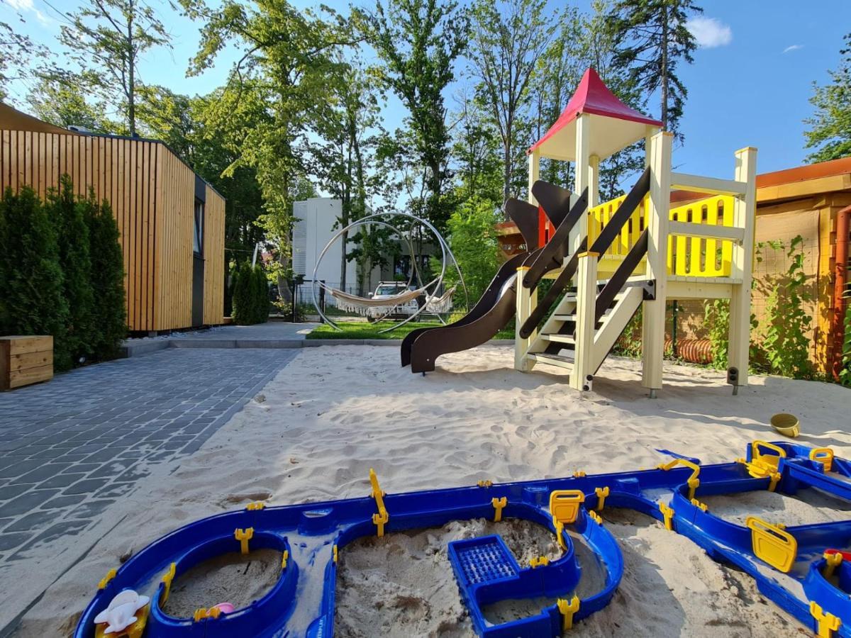 Domki Pod Zaglami Rewal Buitenkant foto